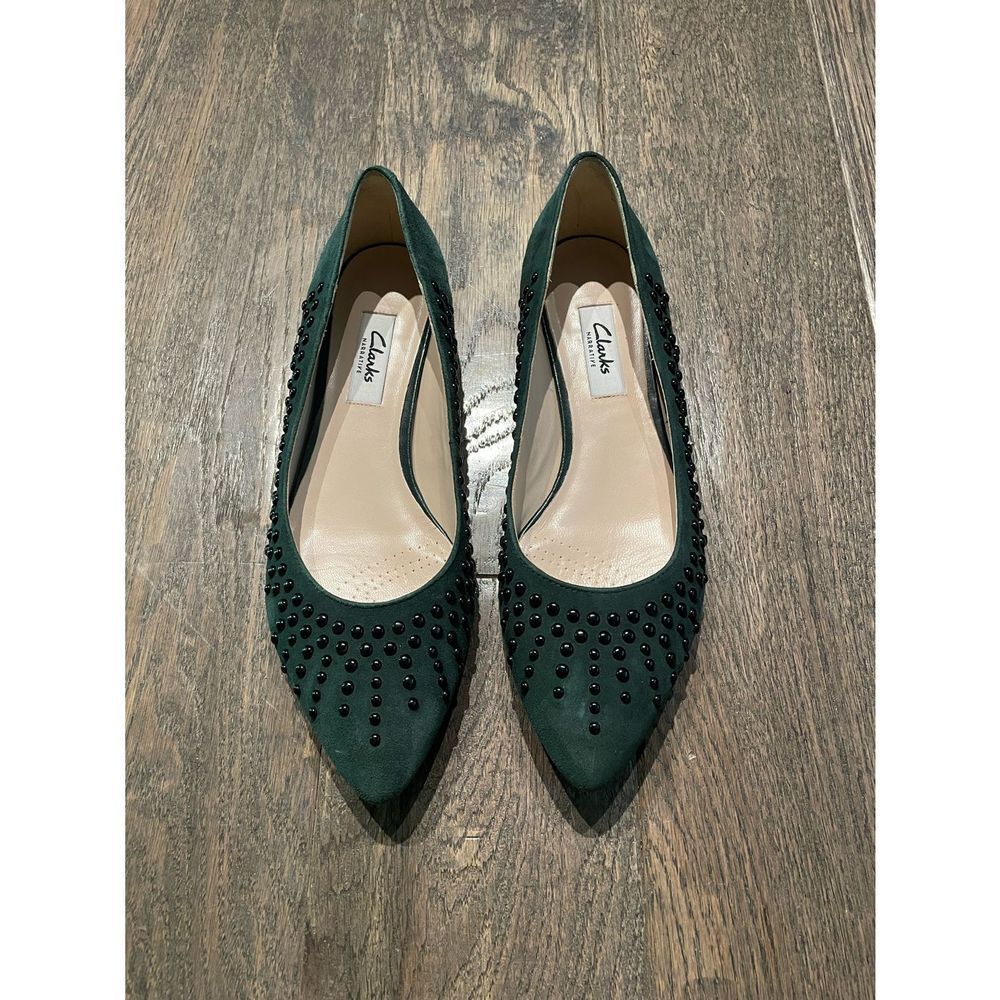 Clarks Narrative Dark Green Amulet Crystal Suede Flats